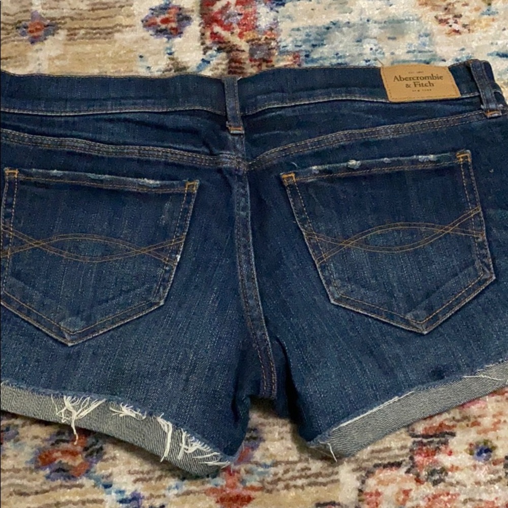 Shorts - Picture 2 of 2